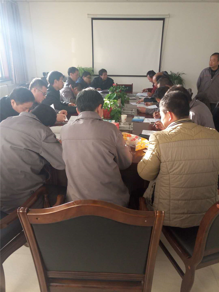 華光公司組織全員年底考試 華光公司組織全員年底考試