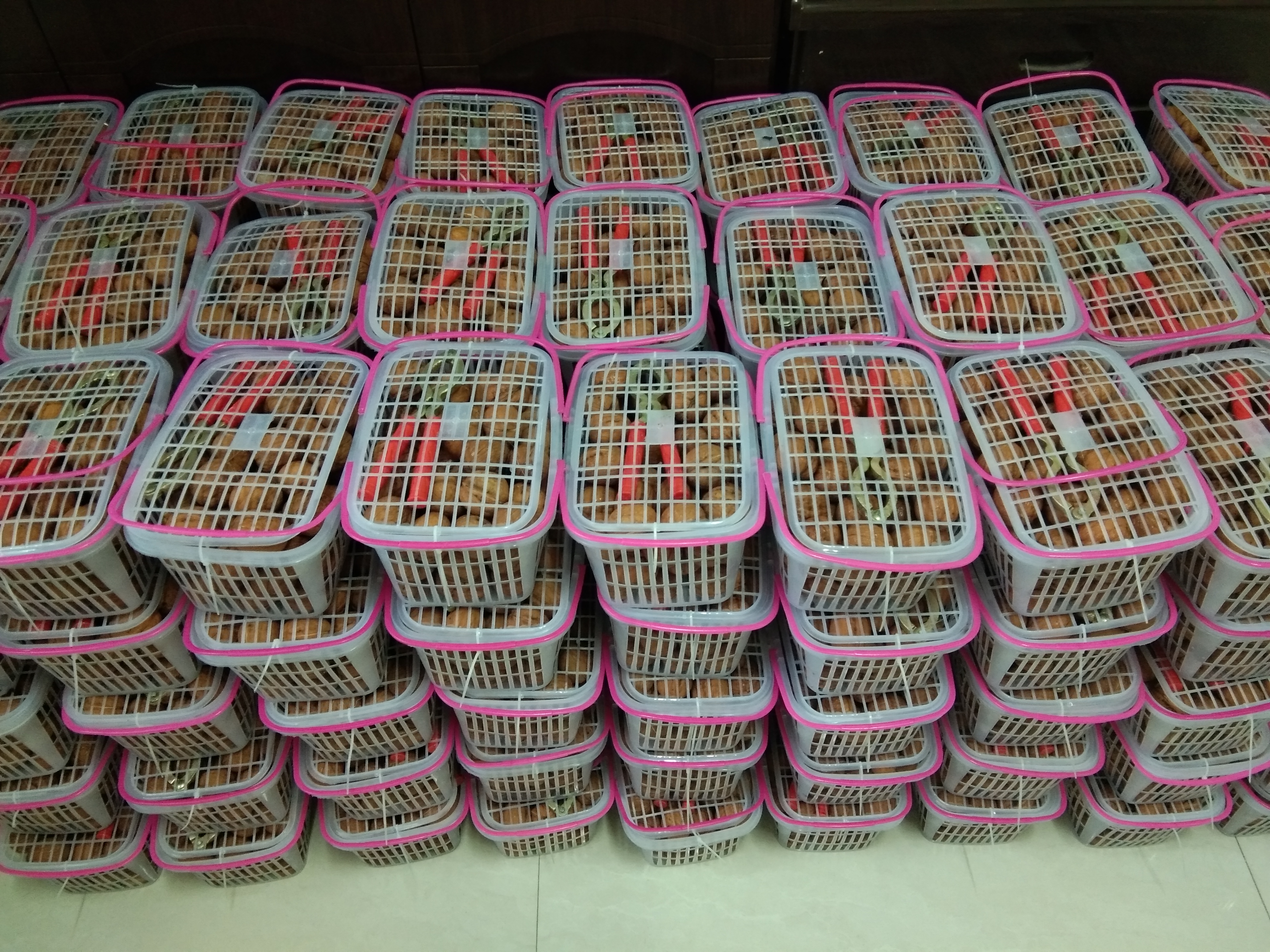 華光科技為全體員工發(fā)放中秋節(jié)福利